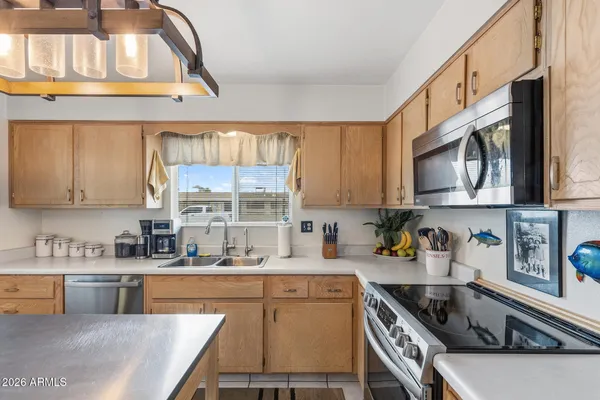 Property Slideshow image 3 of 49 | 10624 w clair dr, Sun City, AZ, 85351