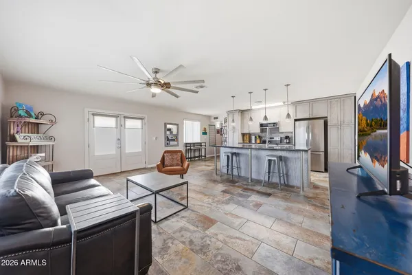 Property Slideshow image 2 of 40 | 2161 n middlecoff dr, Mesa, AZ, 85215