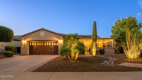 Property Slideshow image 2 of 62 | 13050 w big oak st, Peoria, AZ, 85383