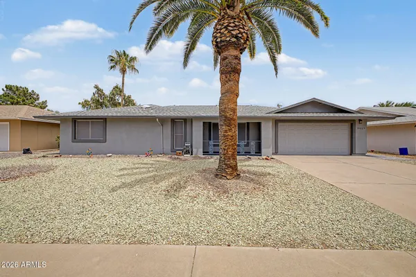 Property Slideshow image 2 of 48 | 19029 n palo verde dr, Sun City, AZ, 85373