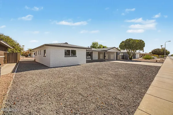 Property Slideshow image 2 of 35 | 6255 e dallas st, Mesa, AZ, 85205