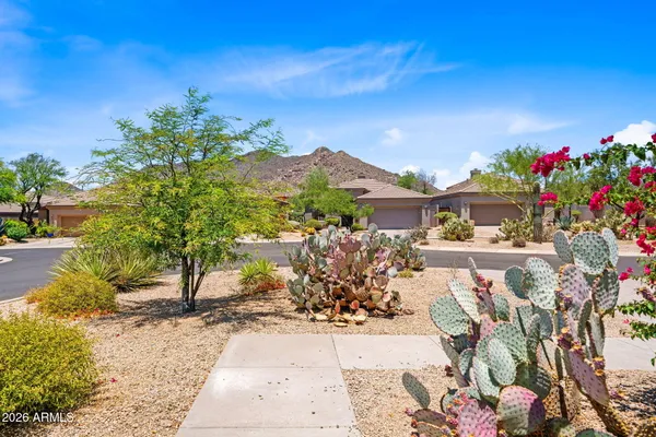 Property Slideshow image 2 of 32 | 7083 e whispering mesquite trl, Scottsdale, AZ, 85266