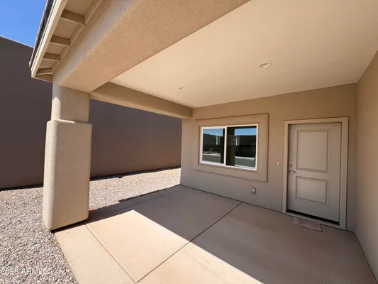 Property Slideshow image 3 of 46 | 672 s meadowood ln, Sierra Vista, AZ, 85635
