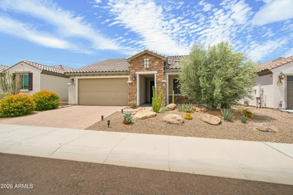 Property Slideshow image 2 of 40 | 26186 w kristal way, Buckeye, AZ, 85396