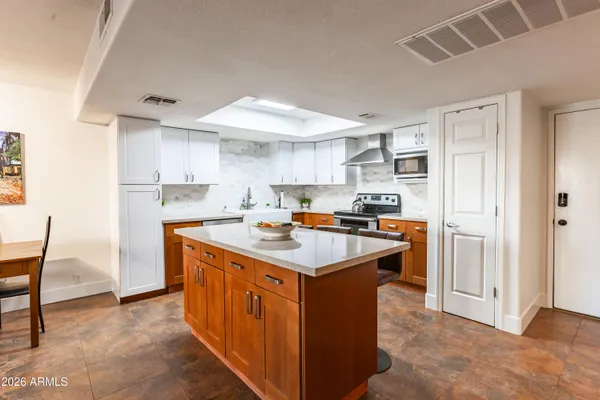 Property Slideshow image 2 of 38 | 7830 e camelback rd 102, Scottsdale, AZ, 85251