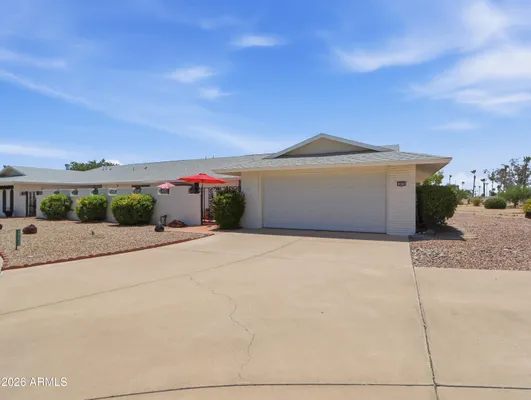 Property Slideshow image 3 of 39 | 18036 n desert glen dr, Sun City West, AZ, 85375