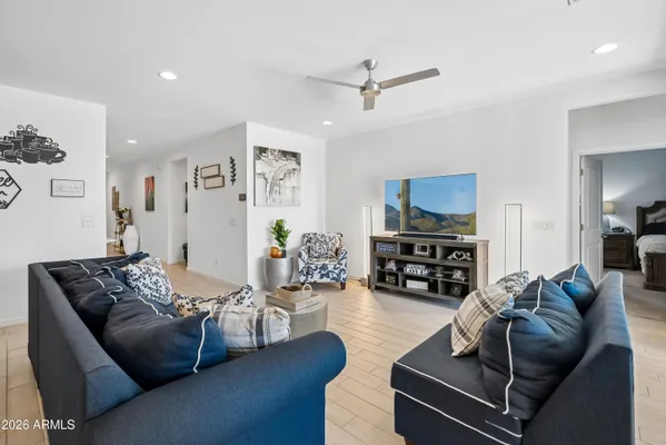 Property Slideshow image 3 of 21 | 263 s san christo ln, Casa Grande, AZ, 85194