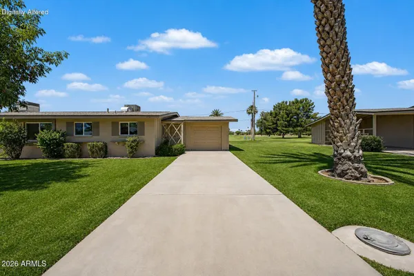Property Slideshow image 2 of 39 | 11016 n coggins dr, Sun City, AZ, 85351