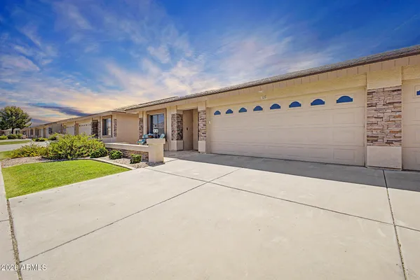 Property Slideshow image 3 of 31 | 11069 e kilarea ave 120, Mesa, AZ, 85209
