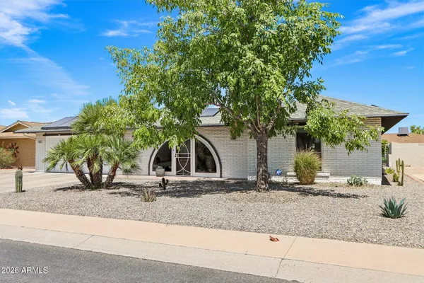 Property Slideshow image 2 of 53 | 13812 n whispering lake dr, Sun City, AZ, 85351