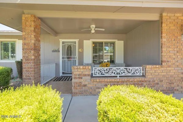 Property Slideshow image 2 of 38 | 9521 w oak ridge dr, Sun City, AZ, 85351