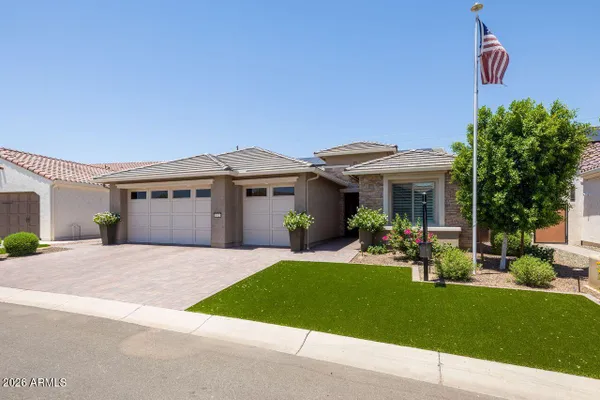 Property Slideshow image 3 of 61 | 16524 w la reata ave, Goodyear, AZ, 85395