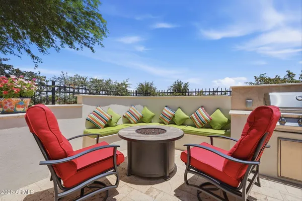Property Slideshow image 3 of 66 | 1806 e azafran trl, Queen Creek, AZ, 85140