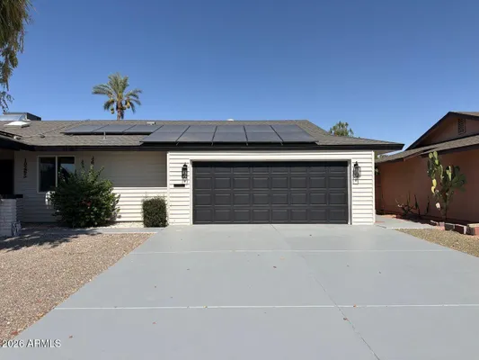 Property Slideshow image 2 of 56 | 10265 n 103rd ave, Sun City, AZ, 85351