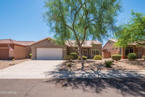 Property Slideshow image 2 of 18 | 22202 n cochise ln, Sun City West, AZ, 85375