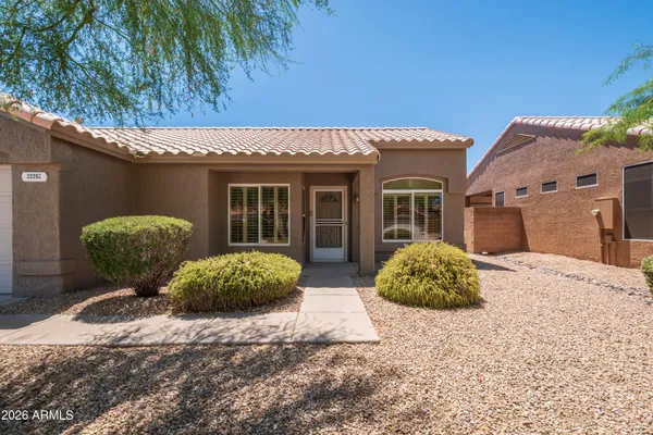 Property Slideshow image 3 of 18 | 22202 n cochise ln, Sun City West, AZ, 85375