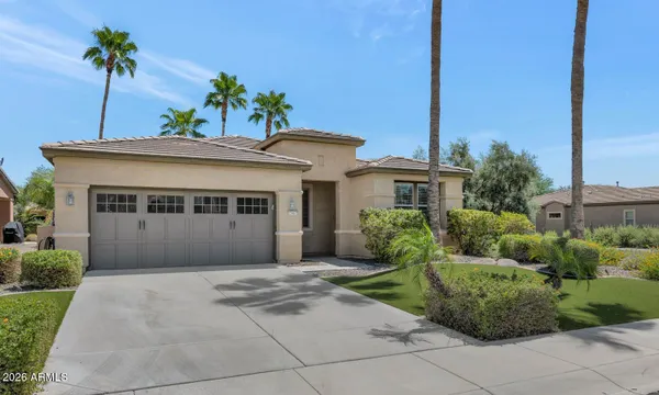 Property Slideshow image 3 of 46 | 12962 w yellow bird ln, Peoria, AZ, 85383