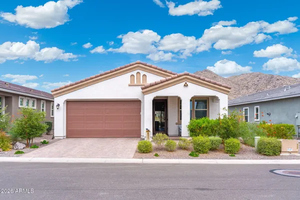 Property Slideshow image 2 of 41 | 5692 n 206th ln, Buckeye, AZ, 85396