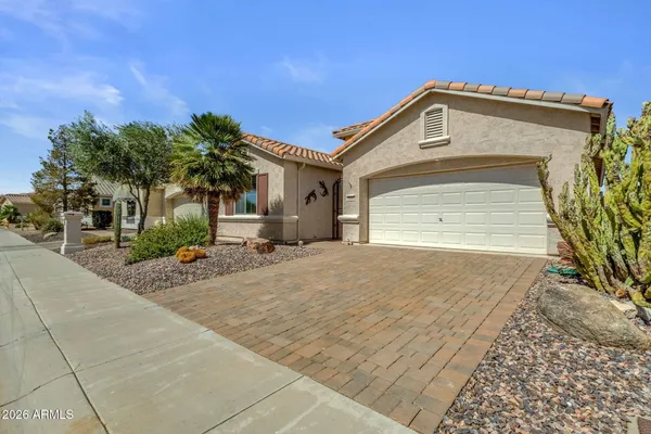 Property Slideshow image 3 of 38 | 18093 n canal dr, Surprise, AZ, 85374