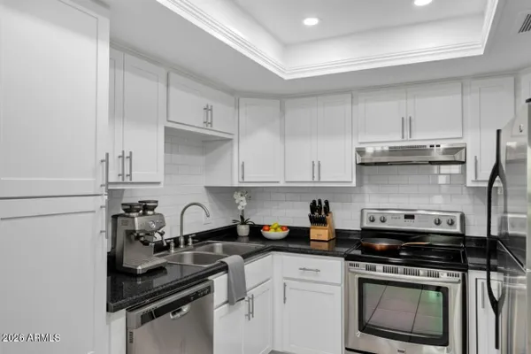 Property Slideshow image 3 of 24 | 7930 e camelback rd 106, Scottsdale, AZ, 85251