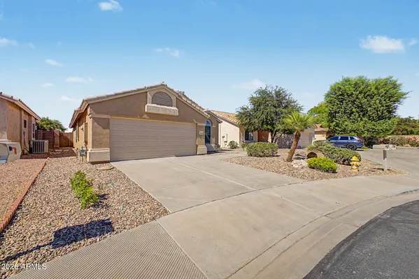 Property Slideshow image 3 of 31 | 18048 w spencer dr, Surprise, AZ, 85374