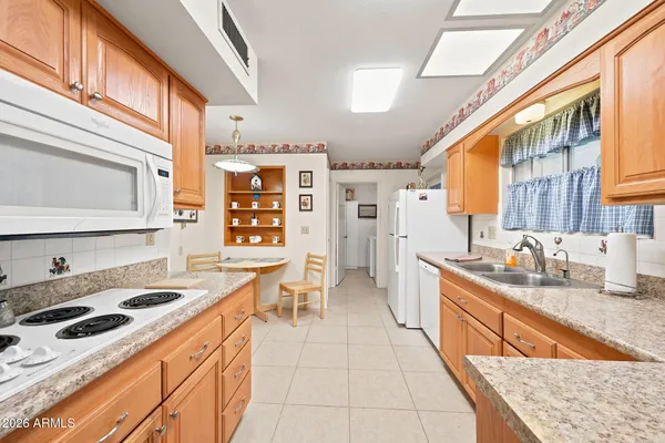 Property Slideshow image 3 of 32 | 10254 w el dorado dr, Sun City, AZ, 85351