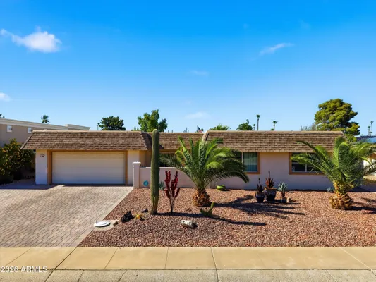 Property Slideshow image 3 of 36 | 11006 w canyon creek dr, Sun City, AZ, 85351