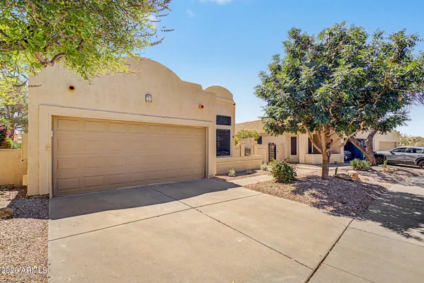 Property Slideshow image 3 of 48 | 13029 s 45th pl, Phoenix, AZ, 85044