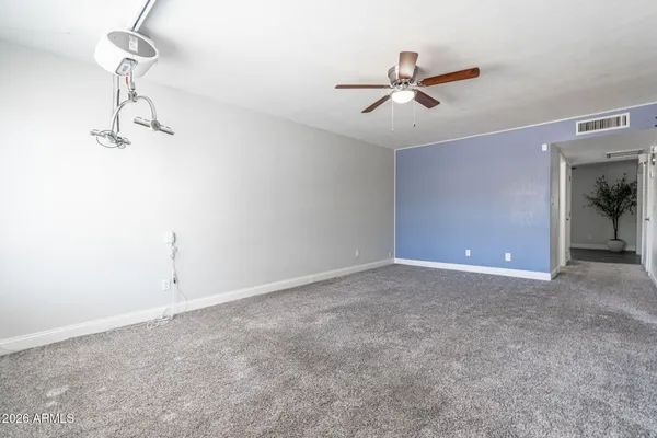 Property Slideshow image 3 of 32 | 9563 w vogel ave, Peoria, AZ, 85345