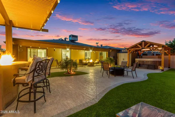 Property Slideshow image 3 of 73 | 26433 s saddletree dr, Sun Lakes, AZ, 85248