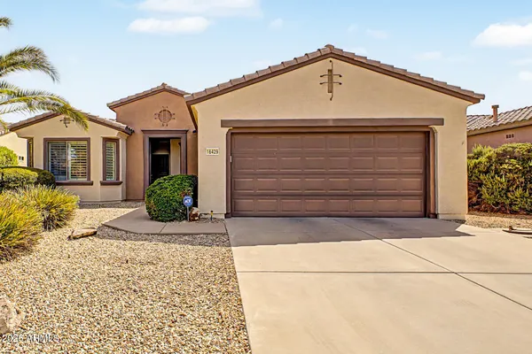 Property Slideshow image 2 of 31 | 16429 w peppertree ct, Surprise, AZ, 85387