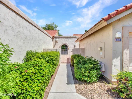 Property Slideshow image 2 of 54 | 18846 n 95th ave, Peoria, AZ, 85382