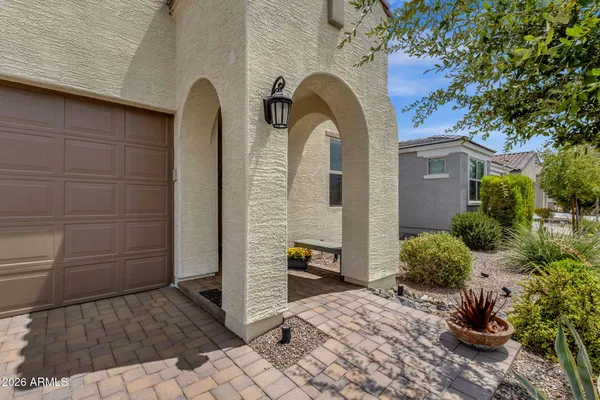 Property Slideshow image 3 of 61 | 17908 w hiddenview dr, Goodyear, AZ, 85338
