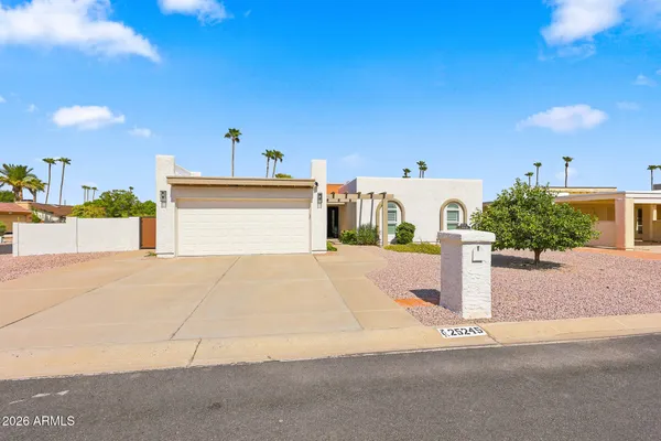 Property Slideshow image 2 of 65 | 25245 s truro dr, Sun Lakes, AZ, 85248