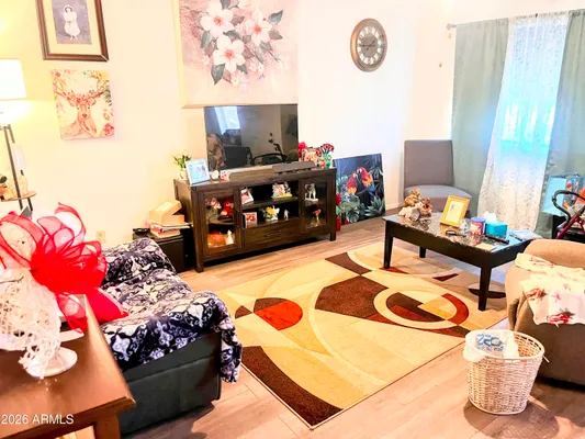Property Slideshow image 2 of 23 | 9634 w ironwood dr b, Peoria, AZ, 85345