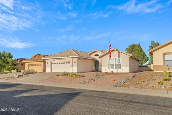 Property Slideshow image 3 of 53 | 2713 fairmeade cir, Sierra Vista, AZ, 85650
