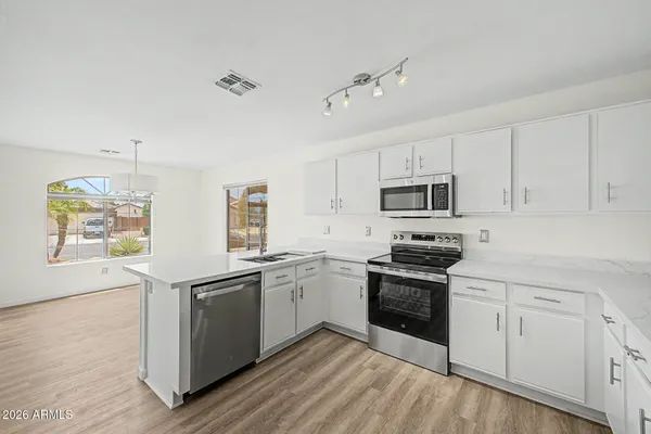 Property Slideshow image 3 of 28 | 14072 w fieldings fry, Surprise, AZ, 85374