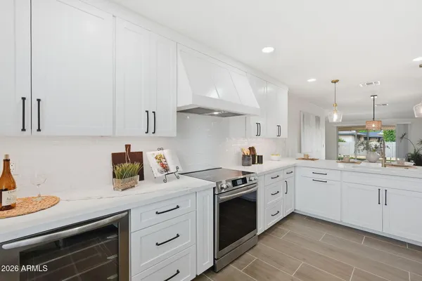 Property Slideshow image 2 of 38 | 10914 w white mountain rd, Sun City, AZ, 85351