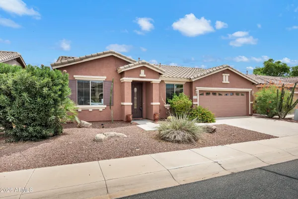 Property Slideshow image 3 of 61 | 42621 w heavenly pl, Maricopa, AZ, 85138