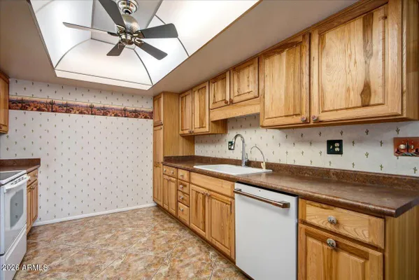 Property Slideshow image 2 of 40 | 13845 n 108th dr, Sun City, AZ, 85351