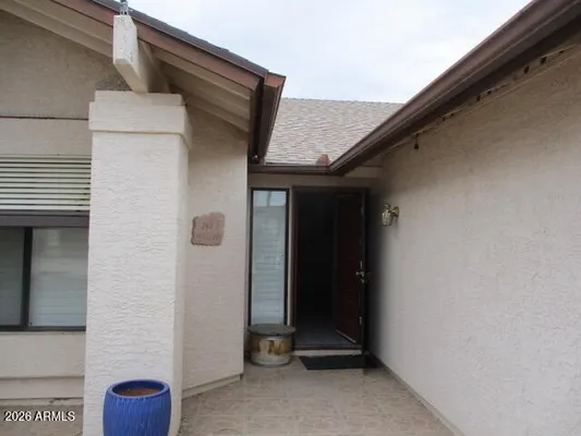 Property Slideshow image 3 of 22 | 7643 e edgewood ave, Mesa, AZ, 85208