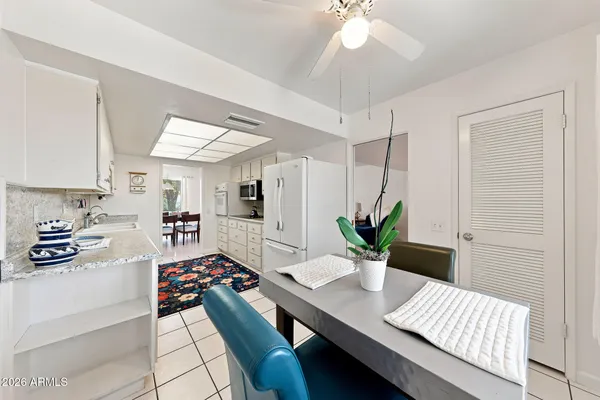 Property Slideshow image 3 of 42 | 10408 w oak ridge dr, Sun City, AZ, 85351