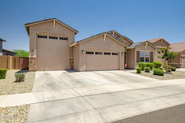 Property Slideshow image 2 of 50 | 17140 w whispering wind dr, Surprise, AZ, 85387