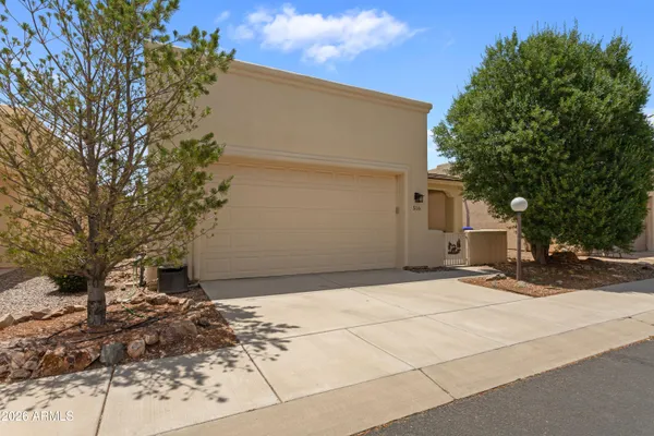 Property Slideshow image 2 of 35 | 516 s sky ranch rd, Sierra Vista, AZ, 85635