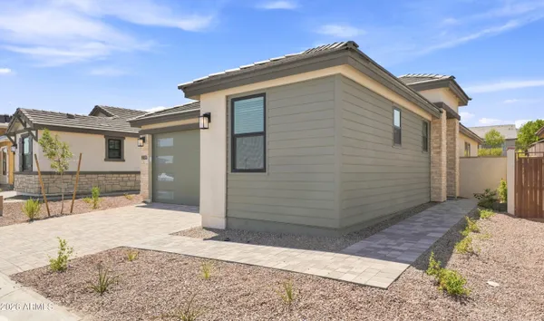 Property Slideshow image 3 of 48 | 4458 n 203rd ln, Buckeye, AZ, 85396