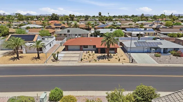 Property Slideshow image 3 of 33 | 13122 w meeker blvd, Sun City West, AZ, 85375