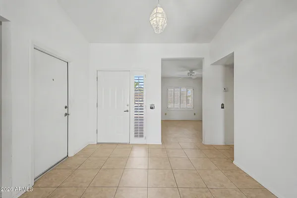 Property Slideshow image 3 of 25 | 1521 e firestone dr, Chandler, AZ, 85249