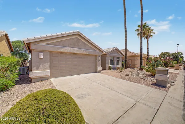 Property Slideshow image 3 of 61 | 3323 n 146th dr, Goodyear, AZ, 85395
