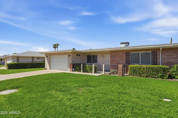 Property Slideshow image 3 of 36 | 10869 w clair dr, Sun City, AZ, 85351