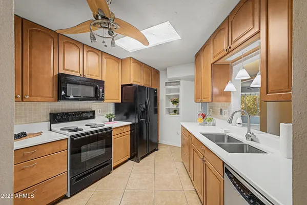 Property Slideshow image 3 of 31 | 14039 n palm ridge dr, Sun City, AZ, 85351